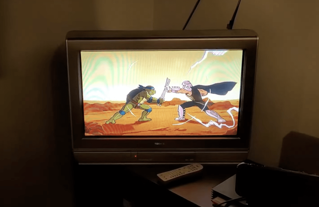 Photo of an old Toshiba CRT TV with 480p resolution
